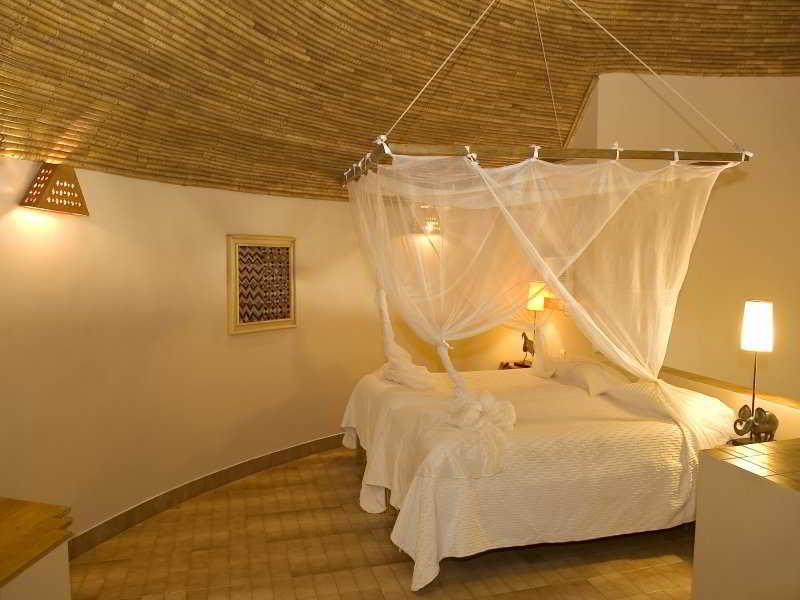 Espadon Hotel M'Bour Quarto foto